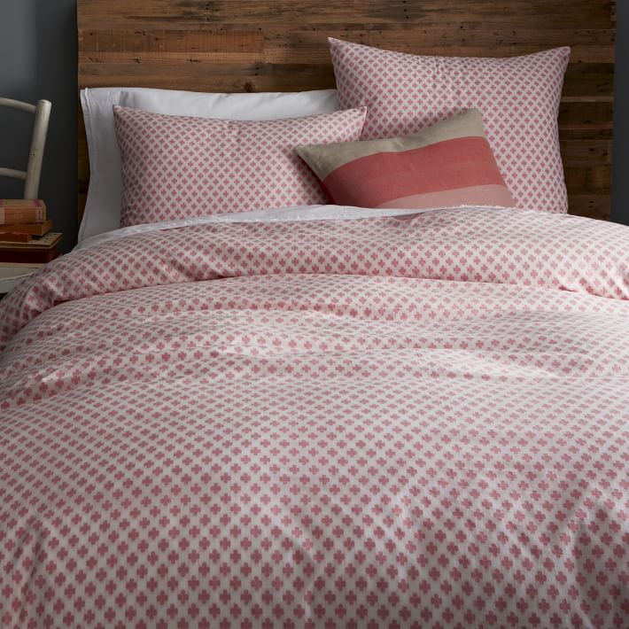 Pink Duvet Cover Sets The Duvets Jacquard Leaf Duvet Cover Shams Lotus Pink West Elm